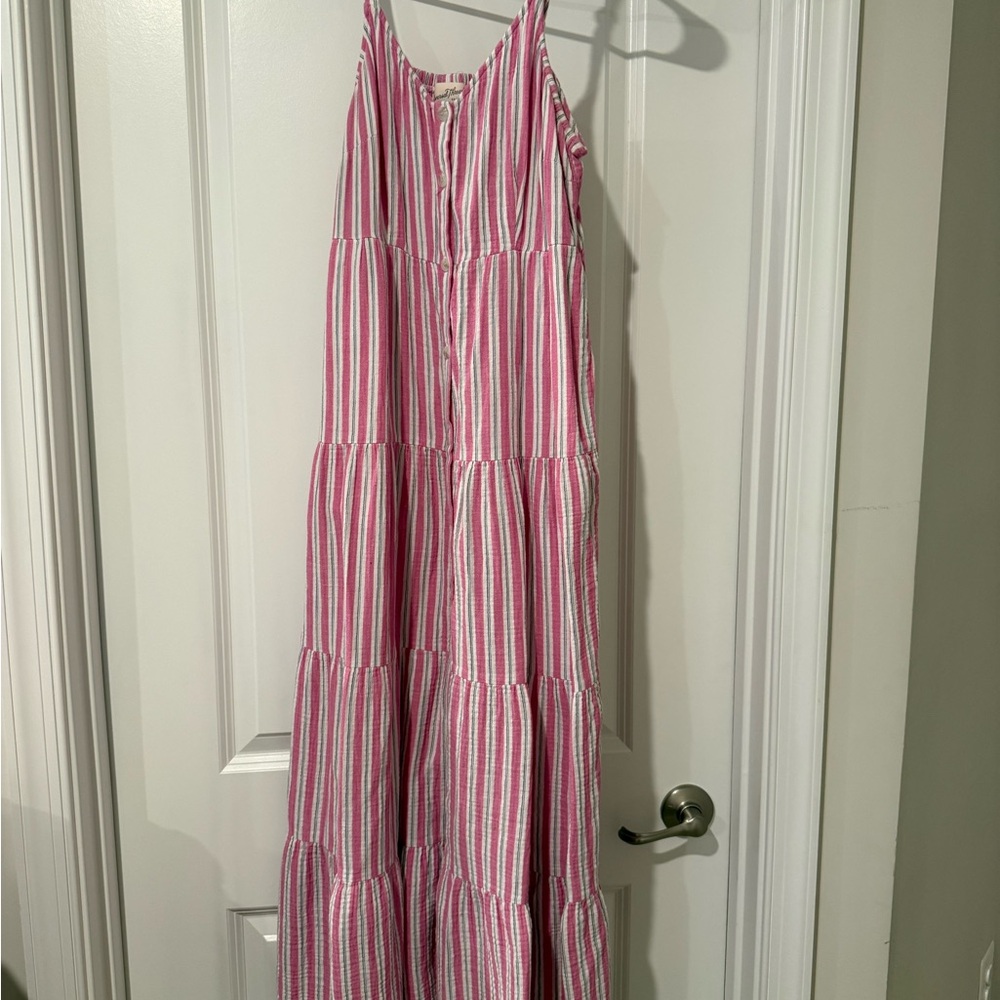 Universal Thread Pink and White Striped Dress